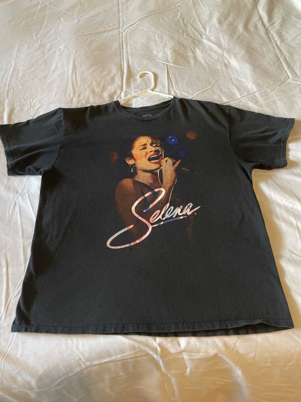 Band Tees × Streetwear × Vintage Selena Shirt - image 1