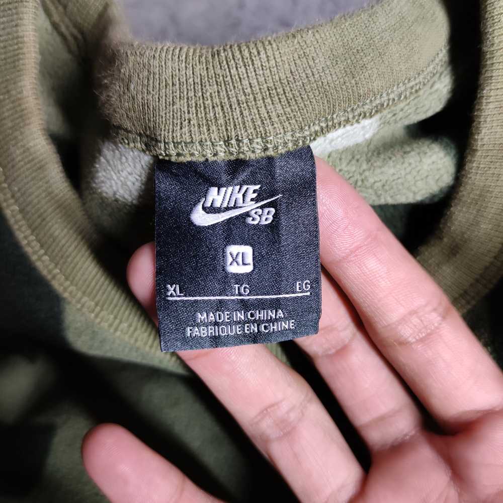Hype × Nike Nike SB Icon Nomad Crewneck Sweatshir… - image 10
