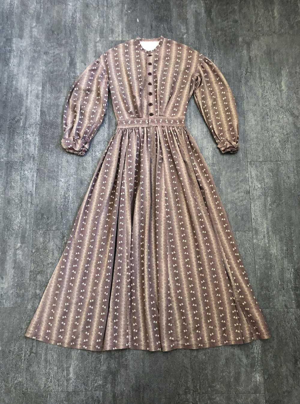 19th century calico dress . antique dress . size … - image 1