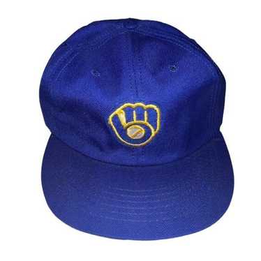 Vintage Milwaukee Brewers Snapback Hat Roman Pro Made USA OSFA -  in  2023