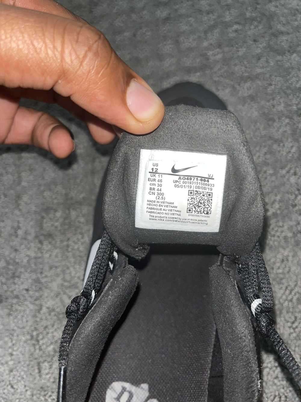 Nike Air Max 270 React Black - image 2