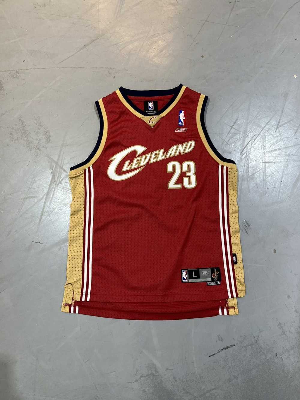 Jersey NBA Reebok Lebron James Cleveland Jersey - image 1