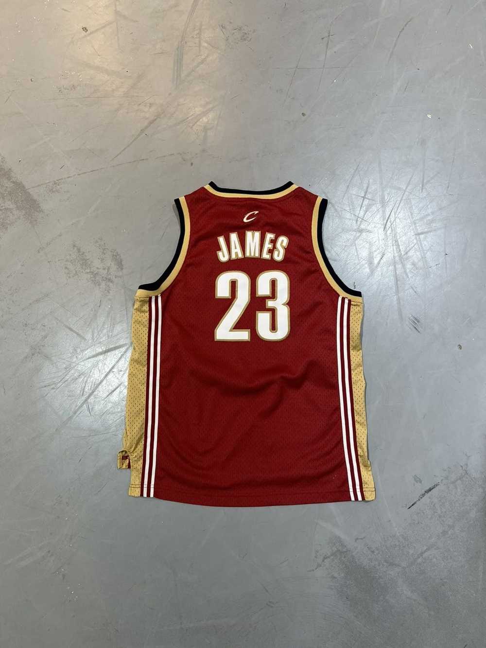 Jersey NBA Reebok Lebron James Cleveland Jersey - image 2