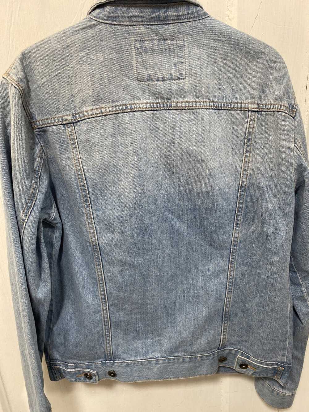 Forever 21 × Streetwear × Vintage Denim Jacket - image 5
