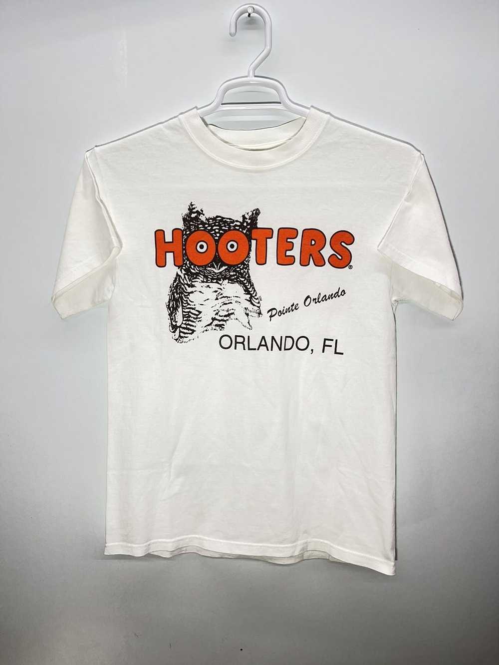 Vintage VTG hOOters graphic shirt Orlando Florida - image 1