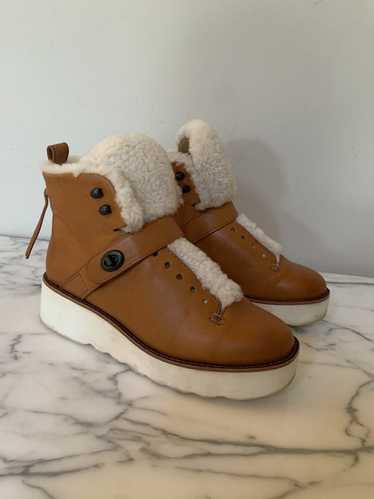 Coach COACH URBAN HIKER Shearling Leather Platform