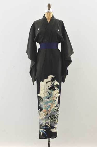 Kuro Tomesode Kimono - image 1
