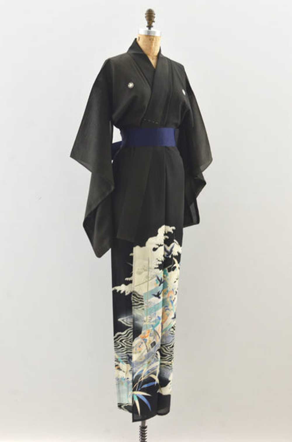 Kuro Tomesode Kimono - image 8