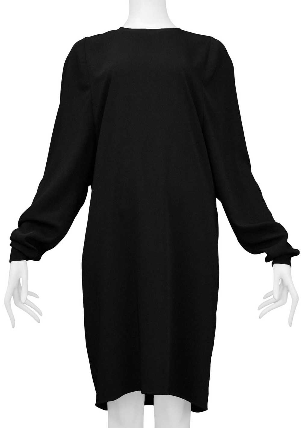 MARGIELA BLACK DRESS WITH LONG DOLMAN SLEEVES - image 5