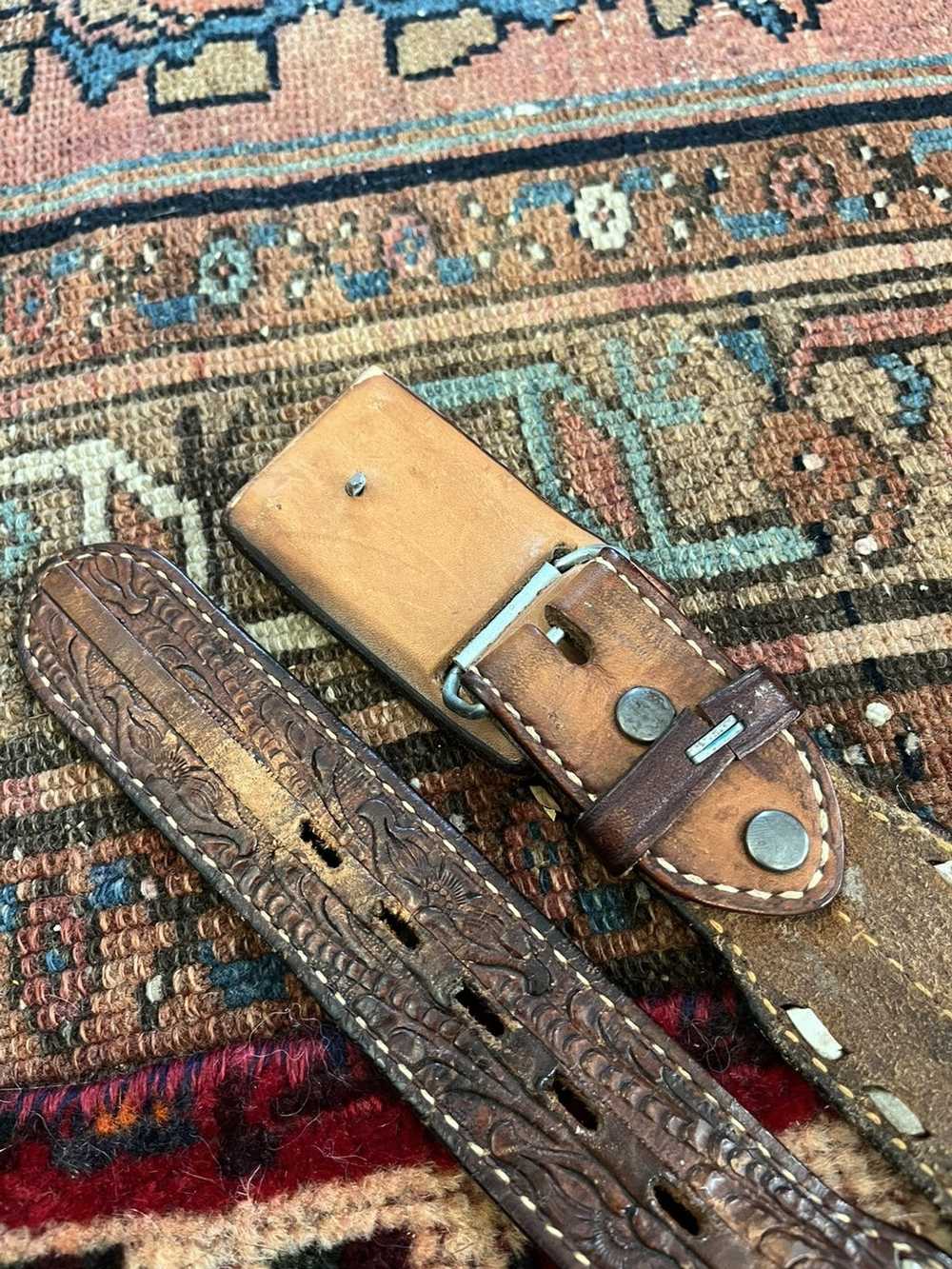 Vintage Vintage tooled leather belt - image 4