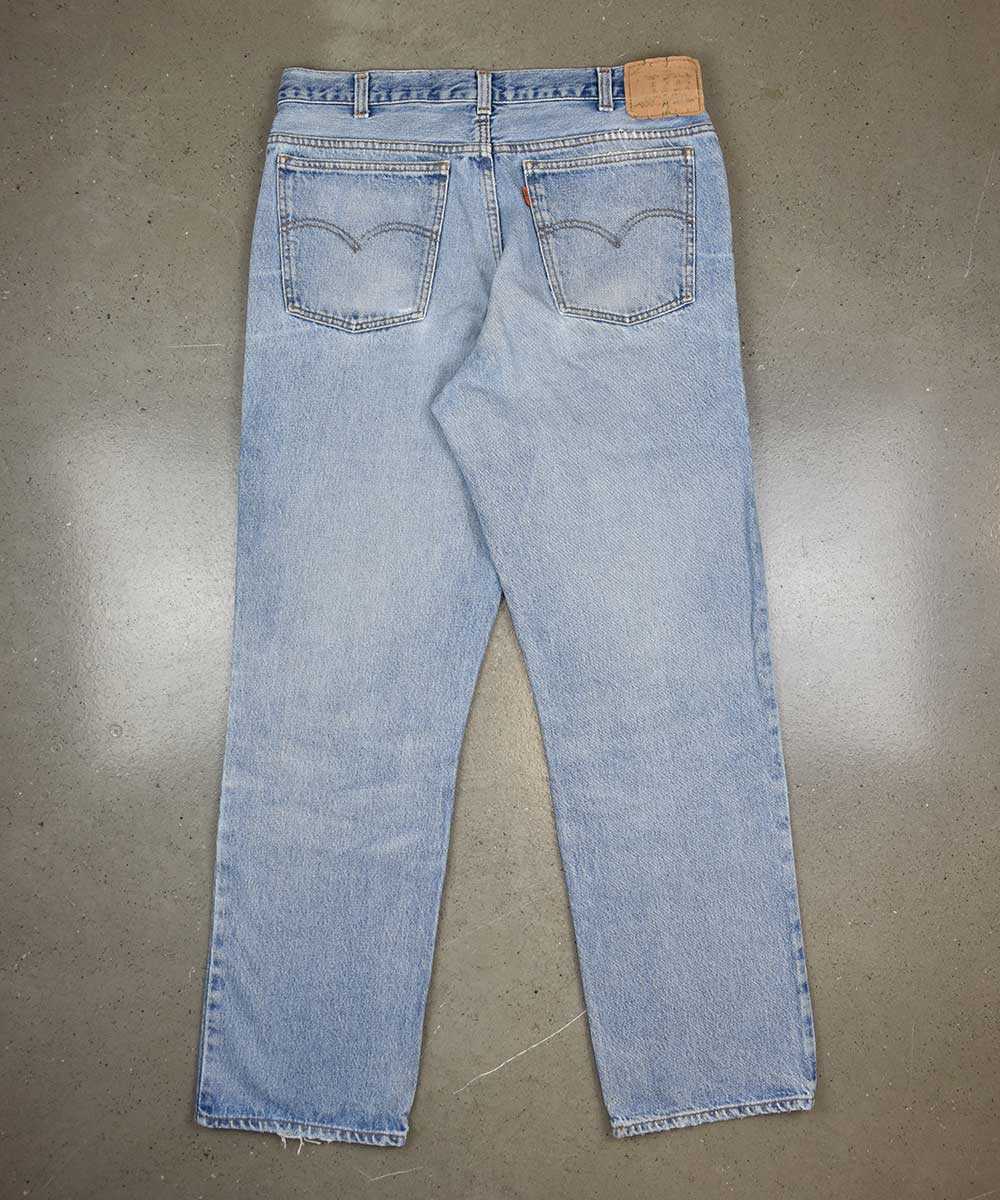 LEVI'S 615 Jeans (36/32) - image 2