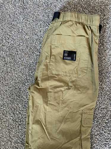 Urban Outfitters UO Cargo Pants Like New