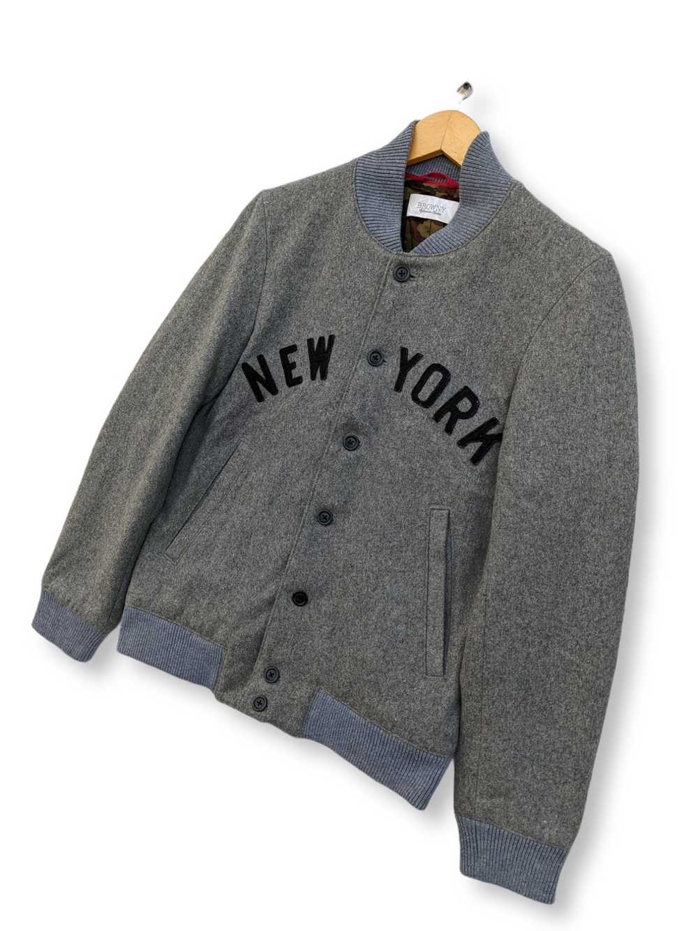 Japanese Brand × New York × Varsity Jacket New Yo… - image 8