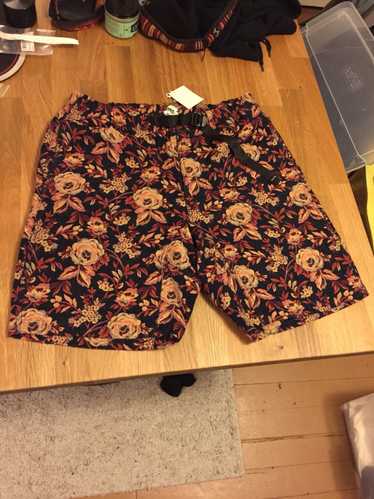 Supreme Supreme Jacquard Flower Belted Shorts
