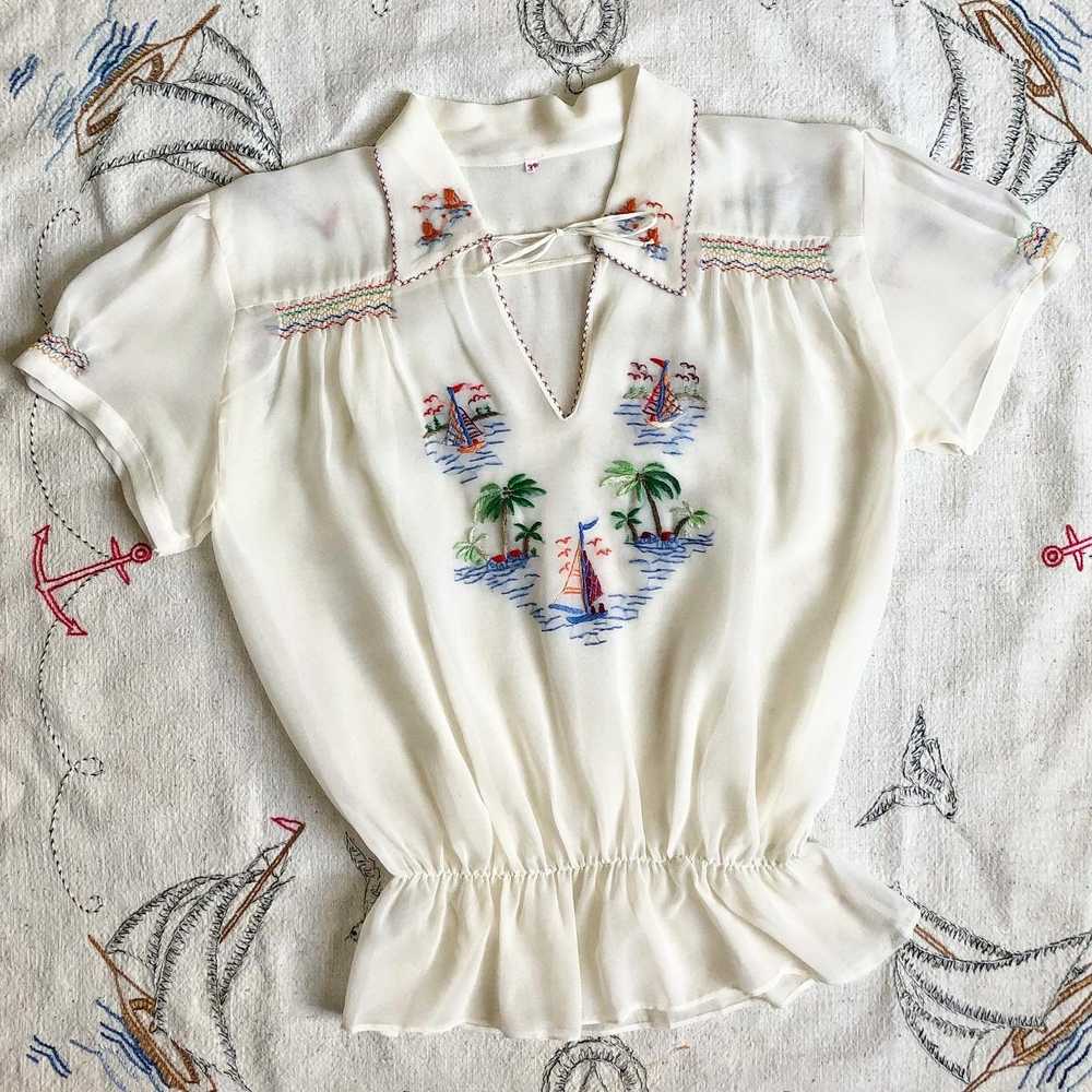 vintage 1940s embroidered sailboat blouse {M} - image 5