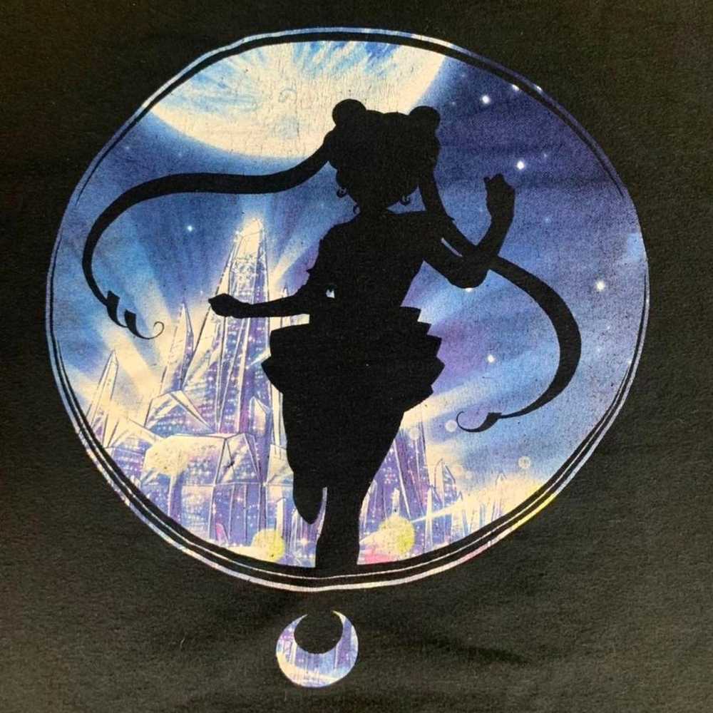 Vintage Sailor Moon Graphic T-shirt - image 4