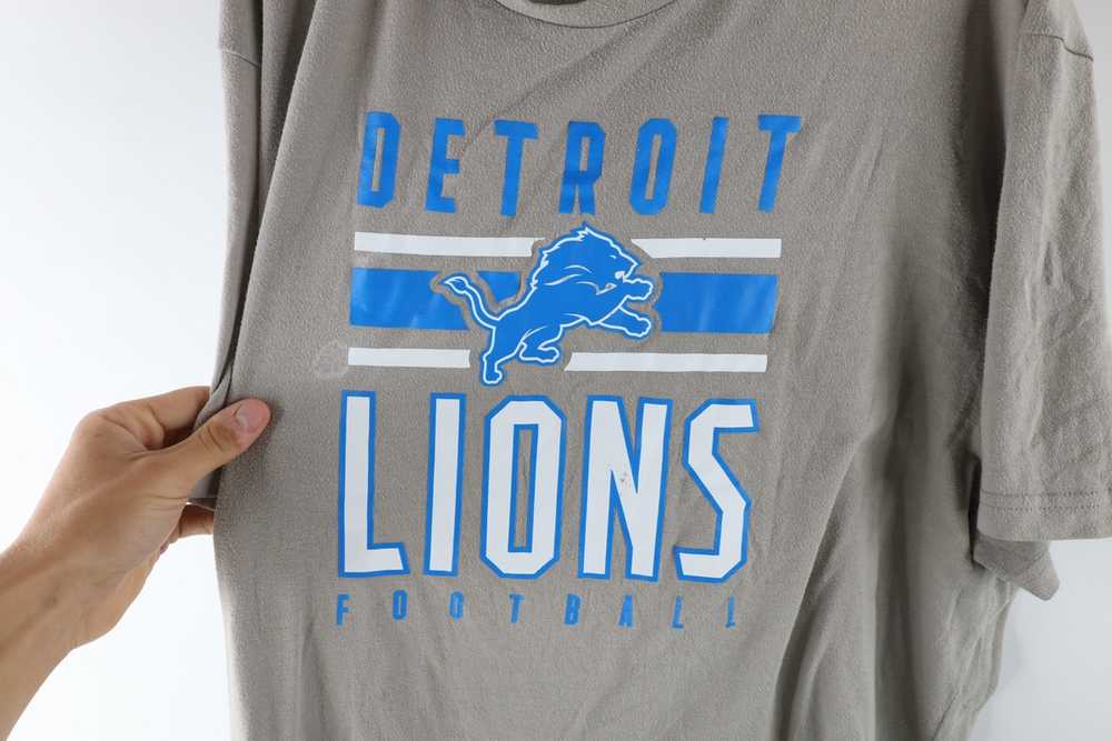 Vintage NFL Detroit Lions Football Spell Out Shor… - image 4
