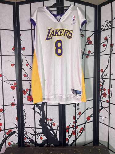 Kobe Bryant Los Angeles Lakers White Jersey Reebok XXL NBA Basketball 8  Mamba