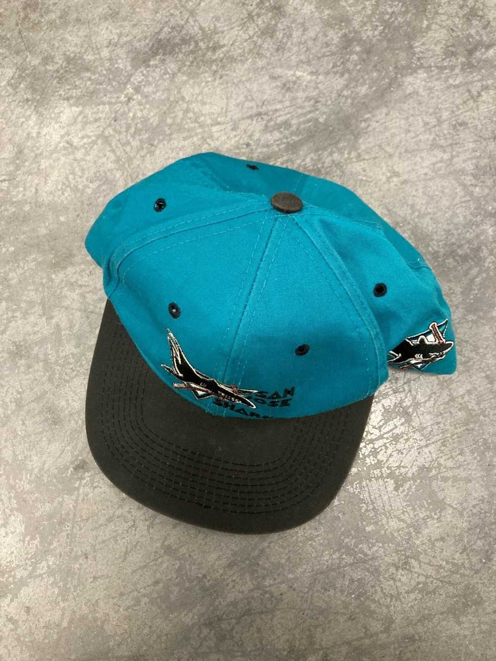 Vintage NHL (CCM) - San Jose Sharks Snapback Hat 1990s Adjustable – Vintage  Club Clothing