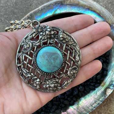 1970s Silver and Faux Turquoise Cabochon Necklace - image 1