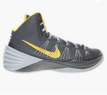 2013 2025 hyperdunks yellow