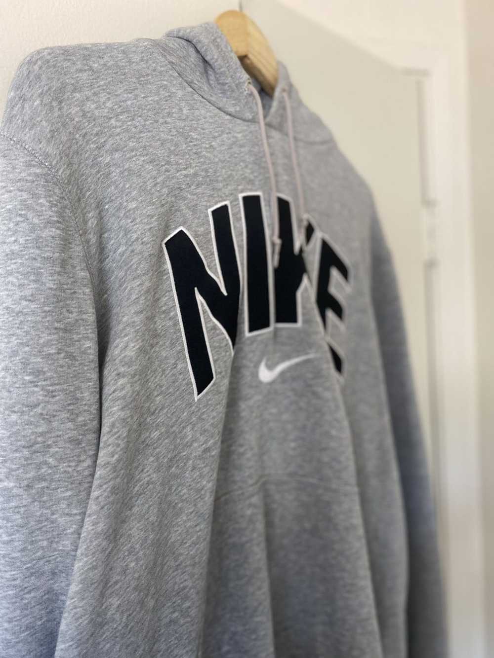 Nike × Streetwear × Vintage Vtg Nike Hoodie Heath… - image 4