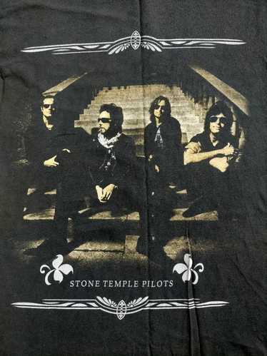 Band Tees × Vintage Stone Temple Pilots 2009 tour 