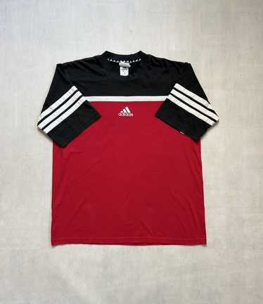 Adidas × Vintage Tshirt Adidas vintage 90’s center