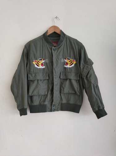 Avirex × Military Vintage Avirex Tiger Embroidery 