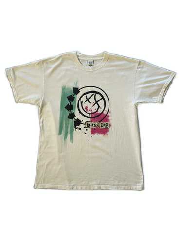 Blink 182 Rock Shirt Vintage Band Tour Merch Tee - iTeeUS