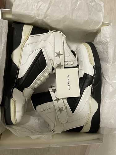 Givenchy Givenchy Tyson Star Hi Top White Black 43