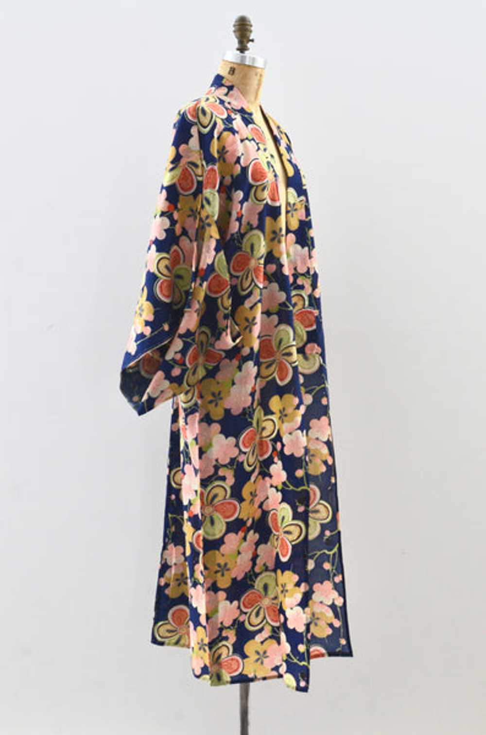 Old Floral Kimono - image 4