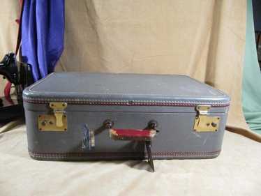Vintage suitcase retro luggage - Gem