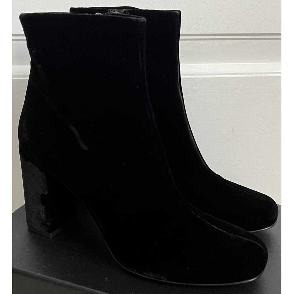 Saint Laurent Velvet ankle boots - image 4