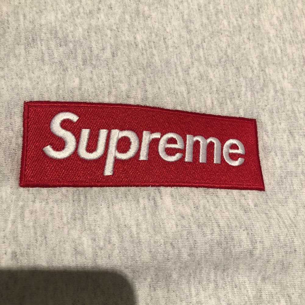 Supreme Supreme box logo crewneck fw18 ash grey - image 2