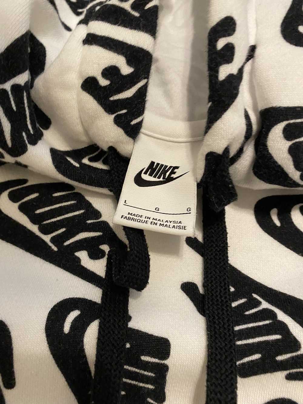 Nike Nike All Over Print Hoodie - image 3