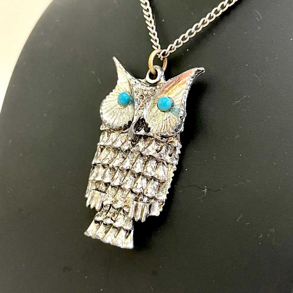 1970s Owl Pendant Necklace - image 2