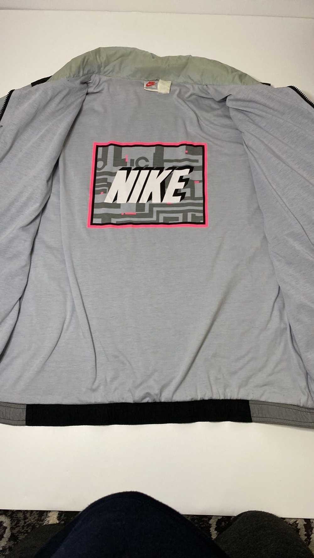 Nike Vintage Nike Windbreaker Jacket - image 8