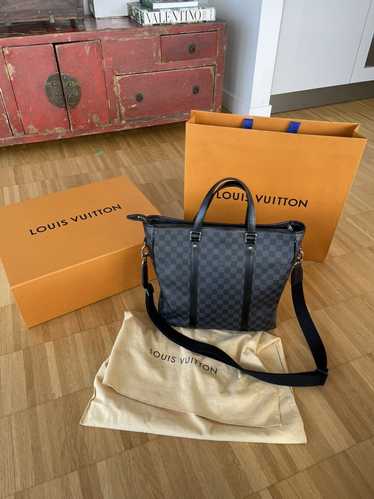 😱 LOUIS VUITTON EAST WEST ON THE GO TOTE! I HAVE SO MUCH LV TEA TO SPILL  #marquitalvluxury #shorts 