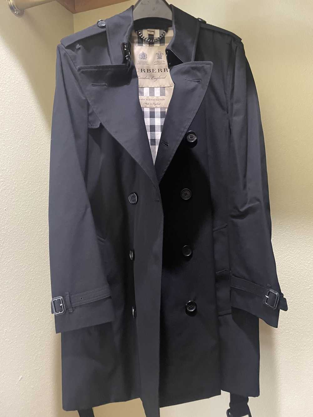 Burberry Kensington Mid -- Length Trench Coat Bla… - image 2