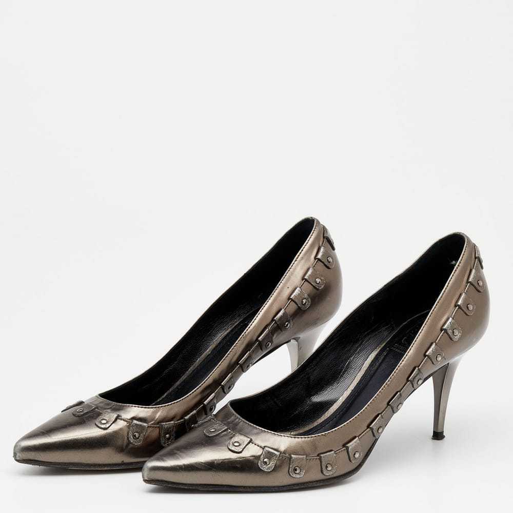 Burberry Leather flats - image 2