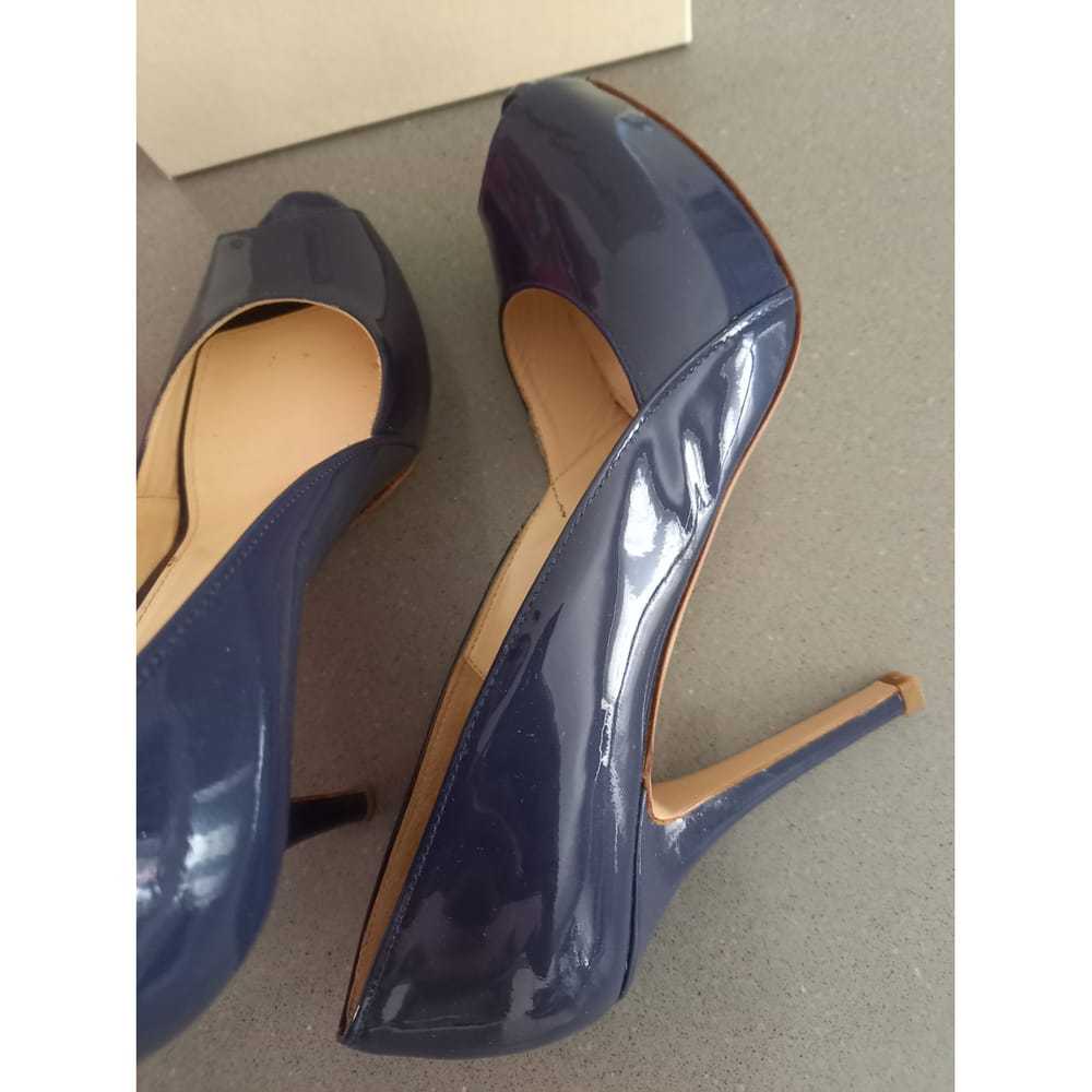 Max Mara Patent leather heels - image 9