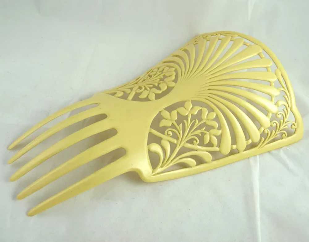Vintage Art Deco Mantilla Comb Celluloid - image 2