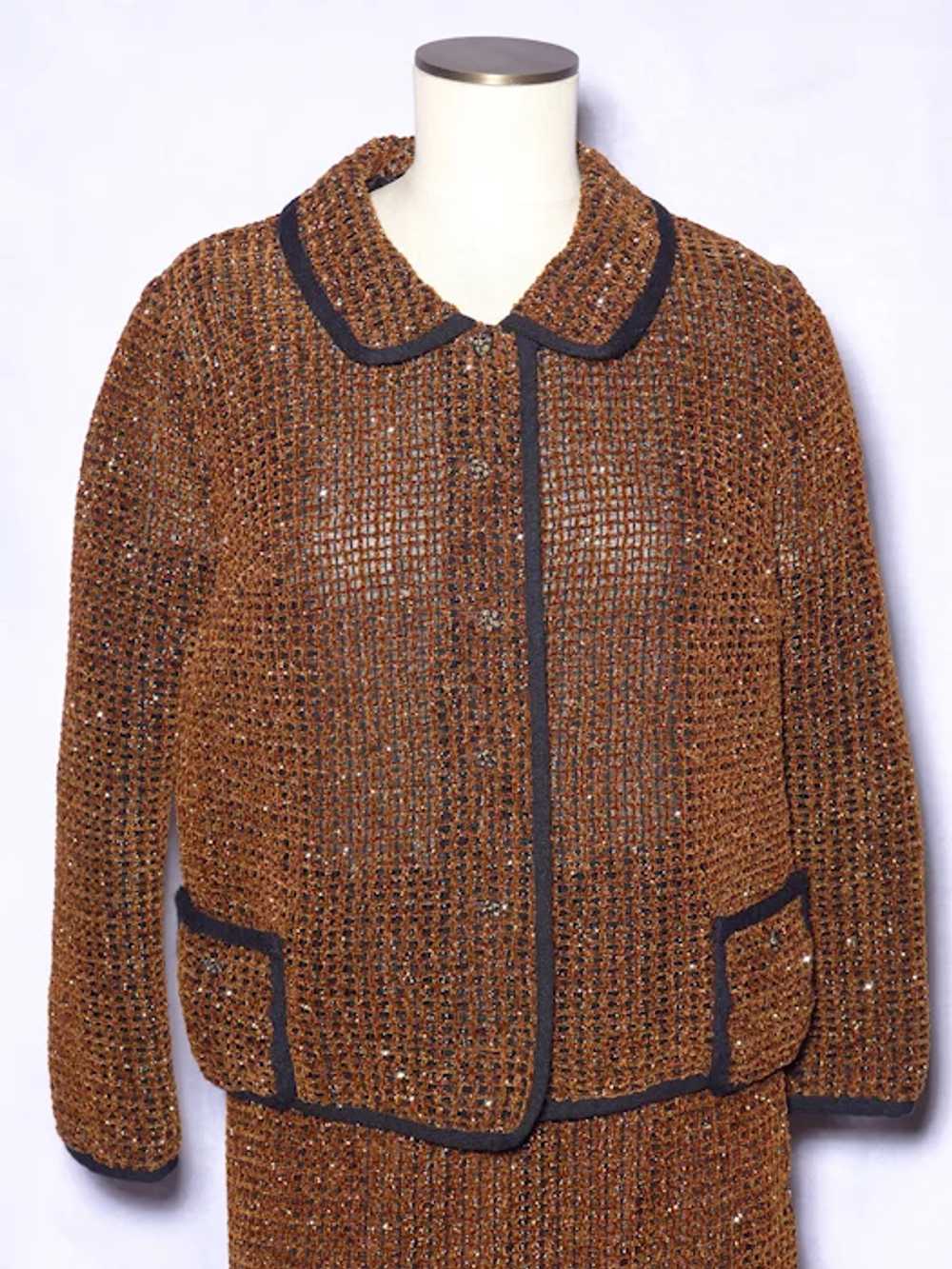 Vintage 1980s Ladies Suit Jacket and Skirt Made b… - image 5