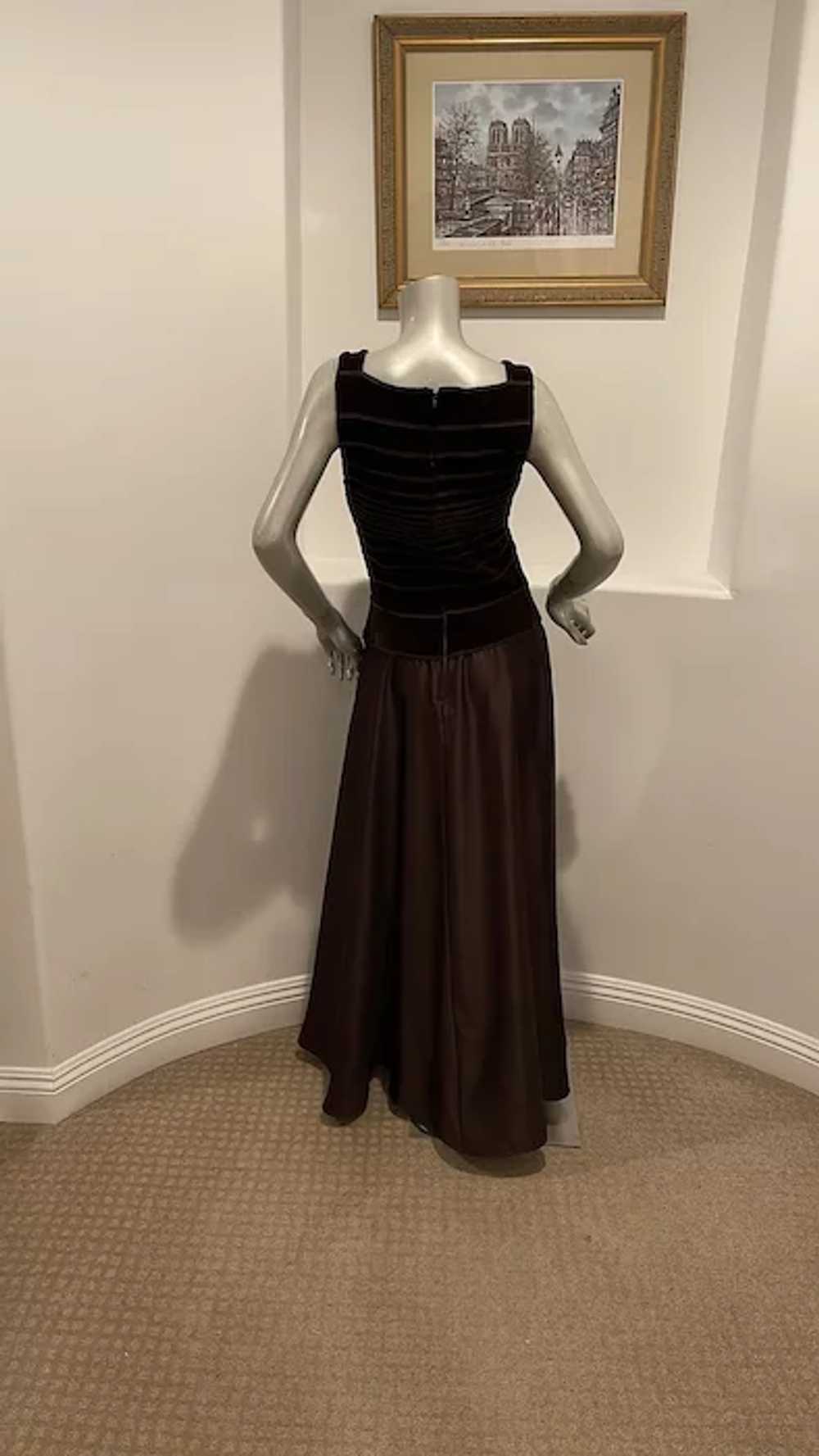 Vintage 1990’s Tadashi Velvet/Satin Brown Gown - image 4