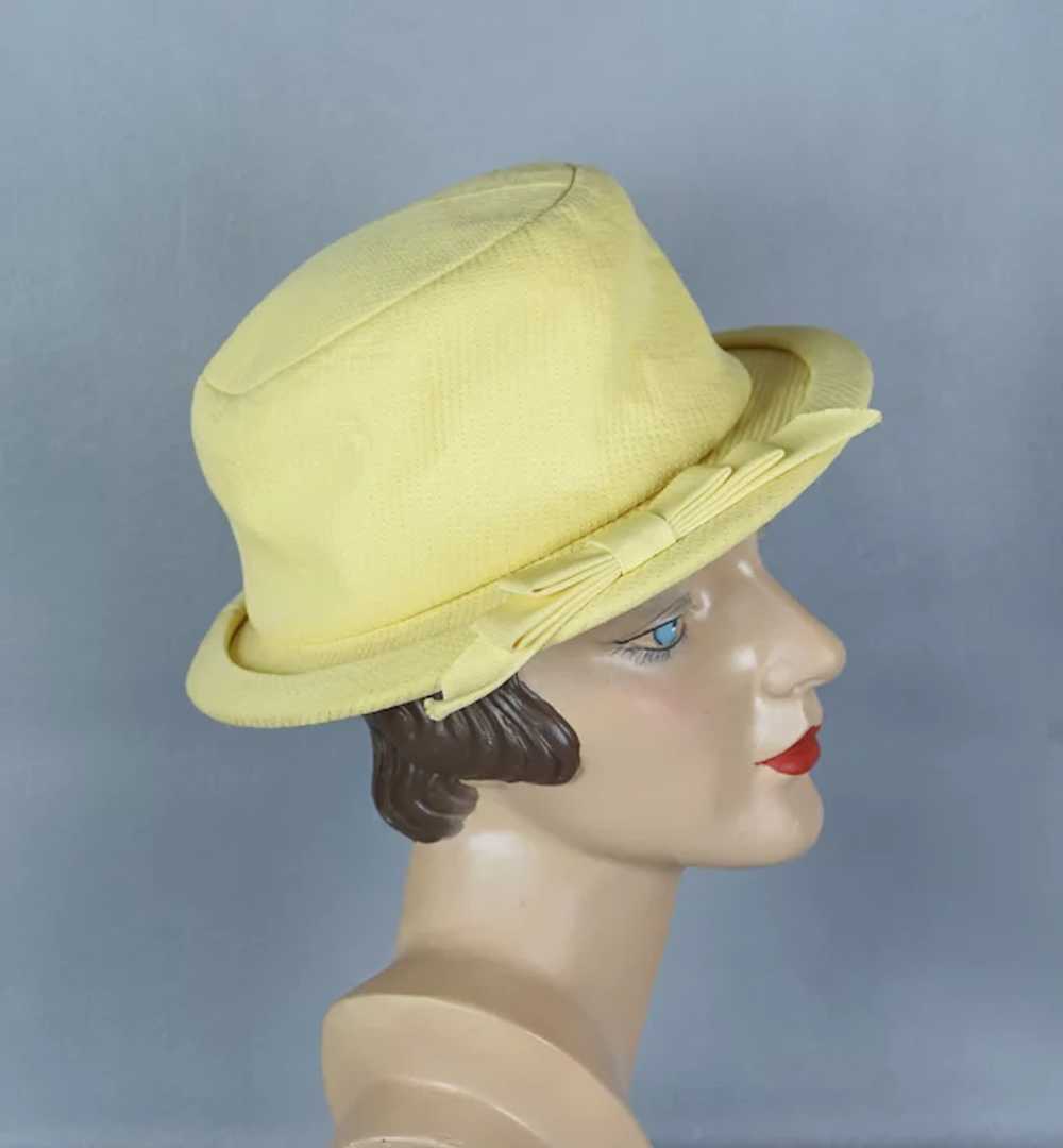 60s Yellow Cotton Deep Crown Brimmed Hat by Lilly… - image 2