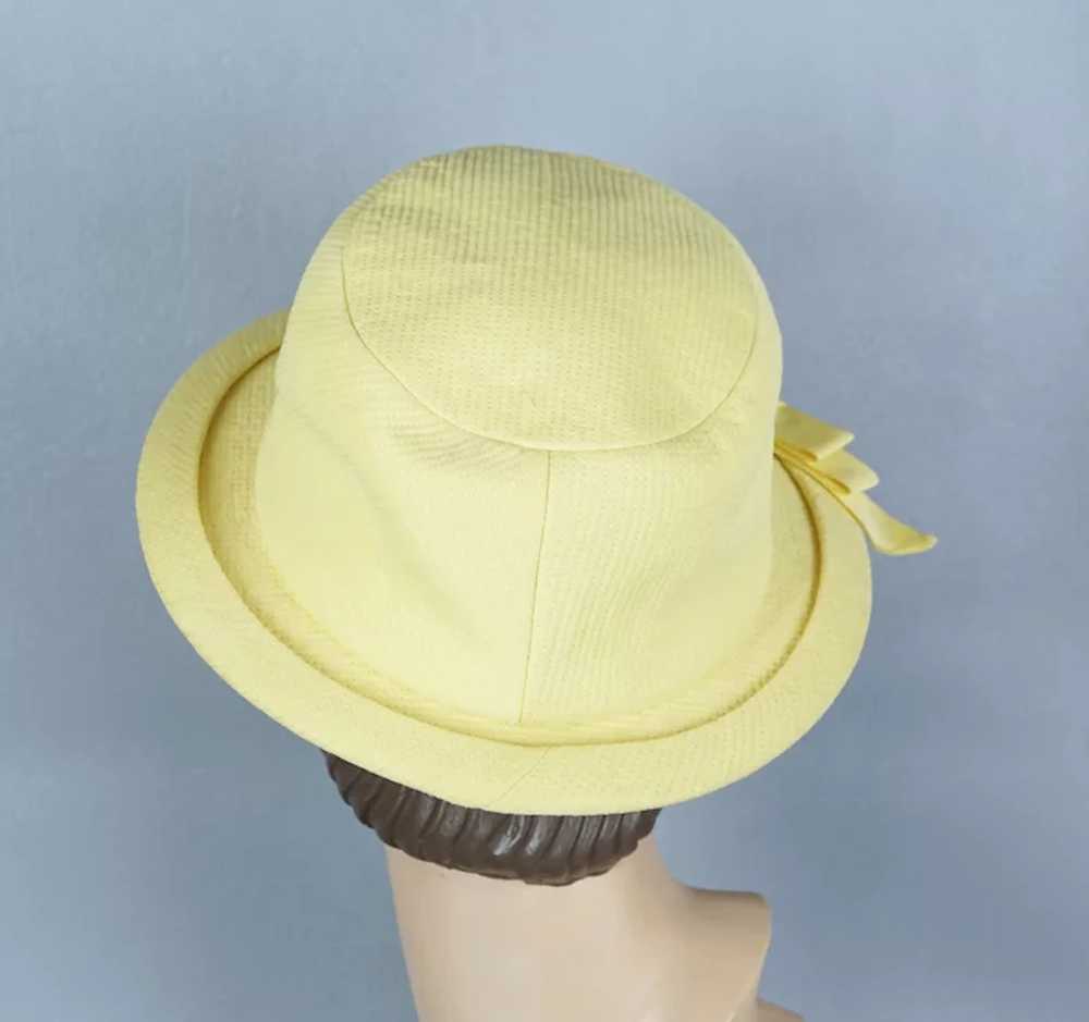 60s Yellow Cotton Deep Crown Brimmed Hat by Lilly… - image 3