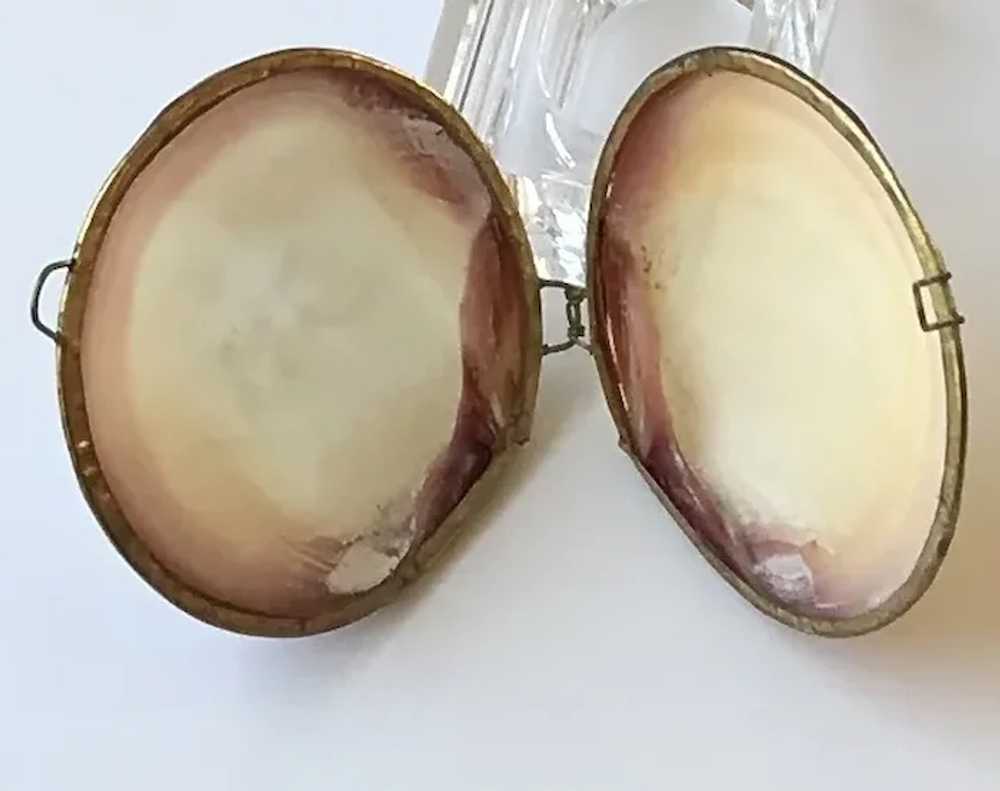 Natural Seashell Case - image 6