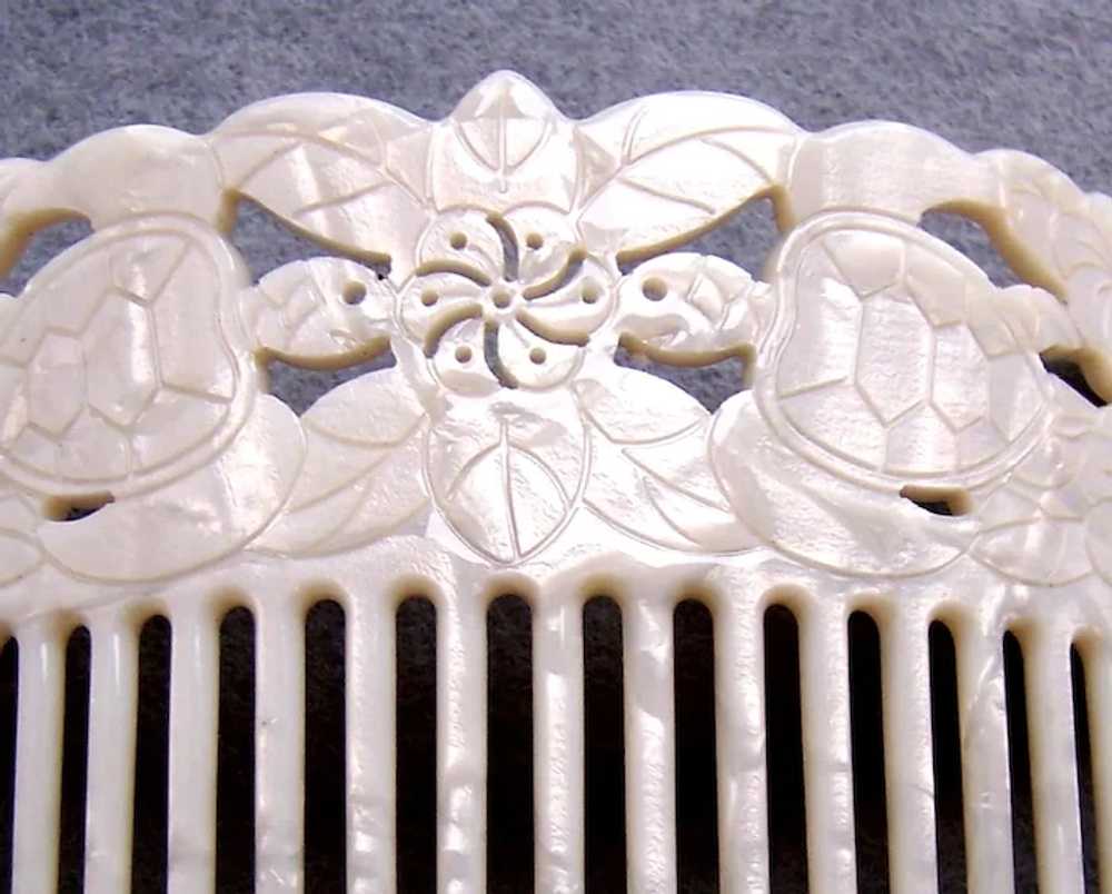 Mother of pearl effect hair comb hair accessory - image 8