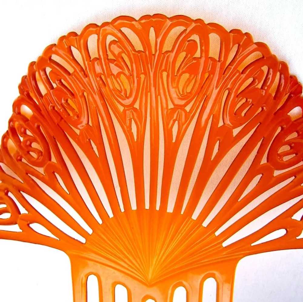 Large amber celluloid hair comb Spanish style Art… - image 2